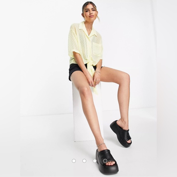 Tie front textured shirt - Picture 7 of 8